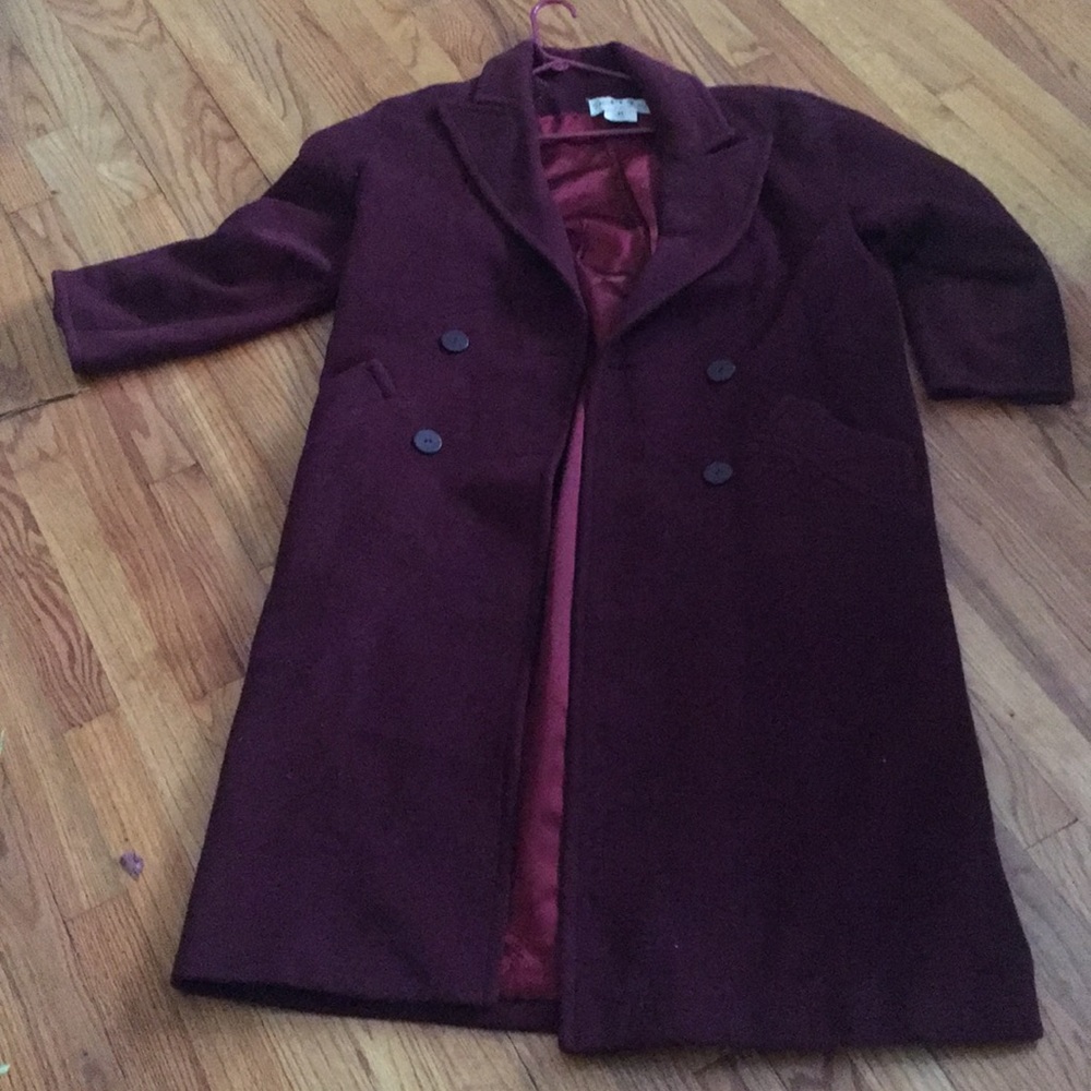 Gorgeous wool coat made in Paris France